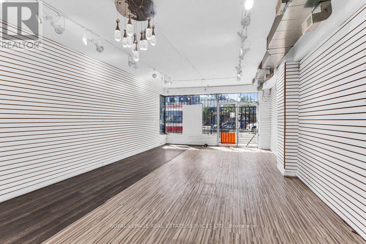 1366 Queen Street W, Toronto, Ontario  M6K 1L7 - Photo 3 - W13737672