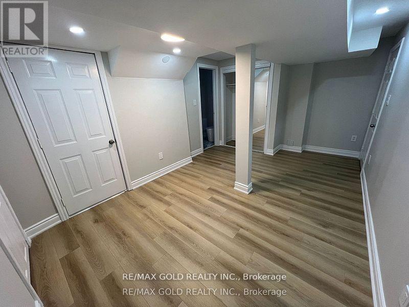 (Bsmt) - 38 Carmel Crescent, Brampton, Ontario  L6P 1Y2 - Photo 10 - W13737706