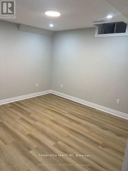 (Bsmt) - 38 Carmel Crescent, Brampton, Ontario  L6P 1Y2 - Photo 7 - W13737706