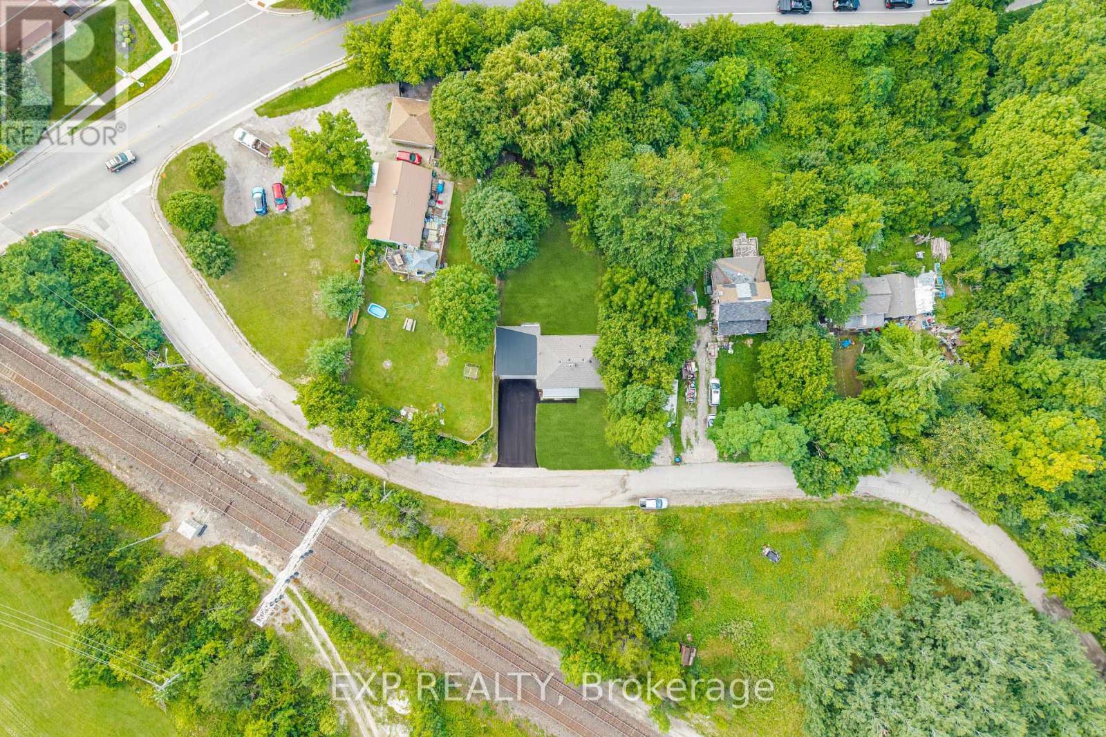 32 Maple Avenue E, Halton Hills, Ontario  L7G 5M2 - Photo 45 - W13737710