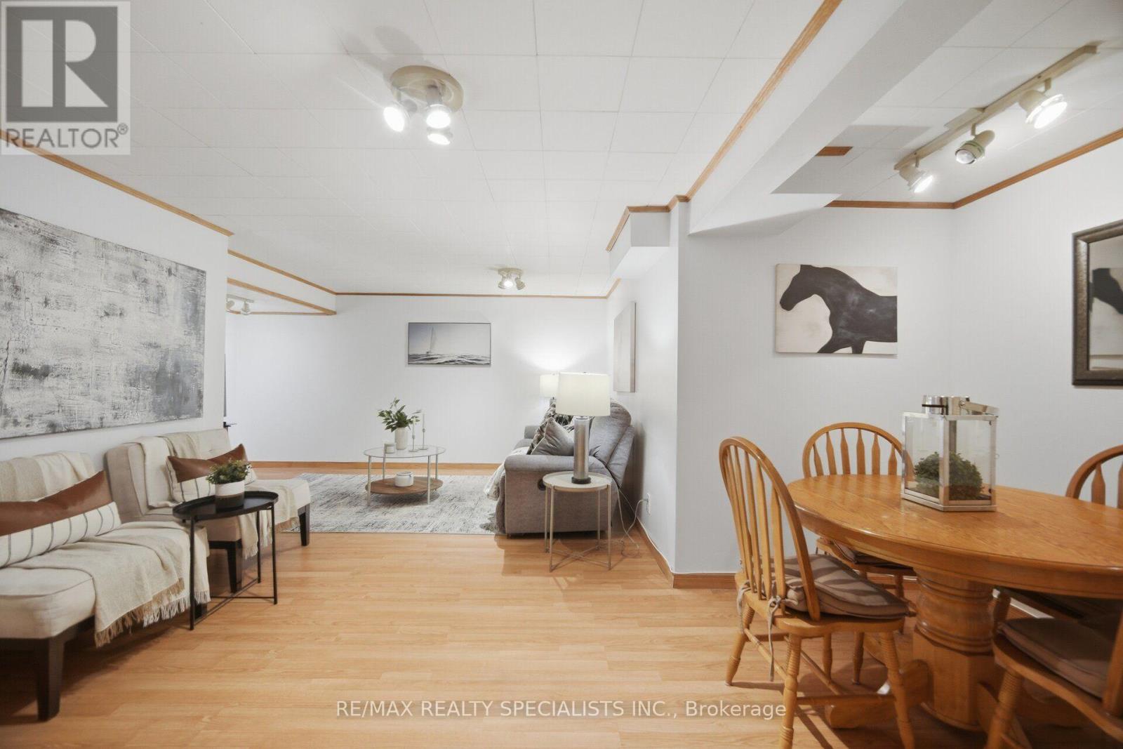6851 Avila Road, Mississauga, Ontario  L5N 1R9 - Photo 18 - W13737732