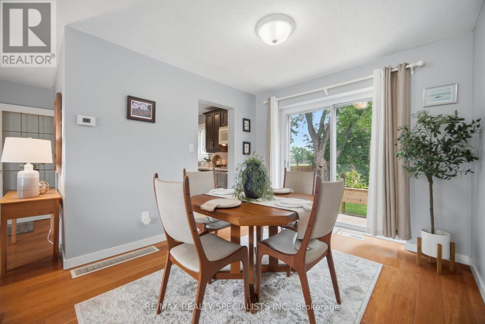 6851 Avila Road, Mississauga, Ontario  L5N 1R9 - Photo 7 - W13737732