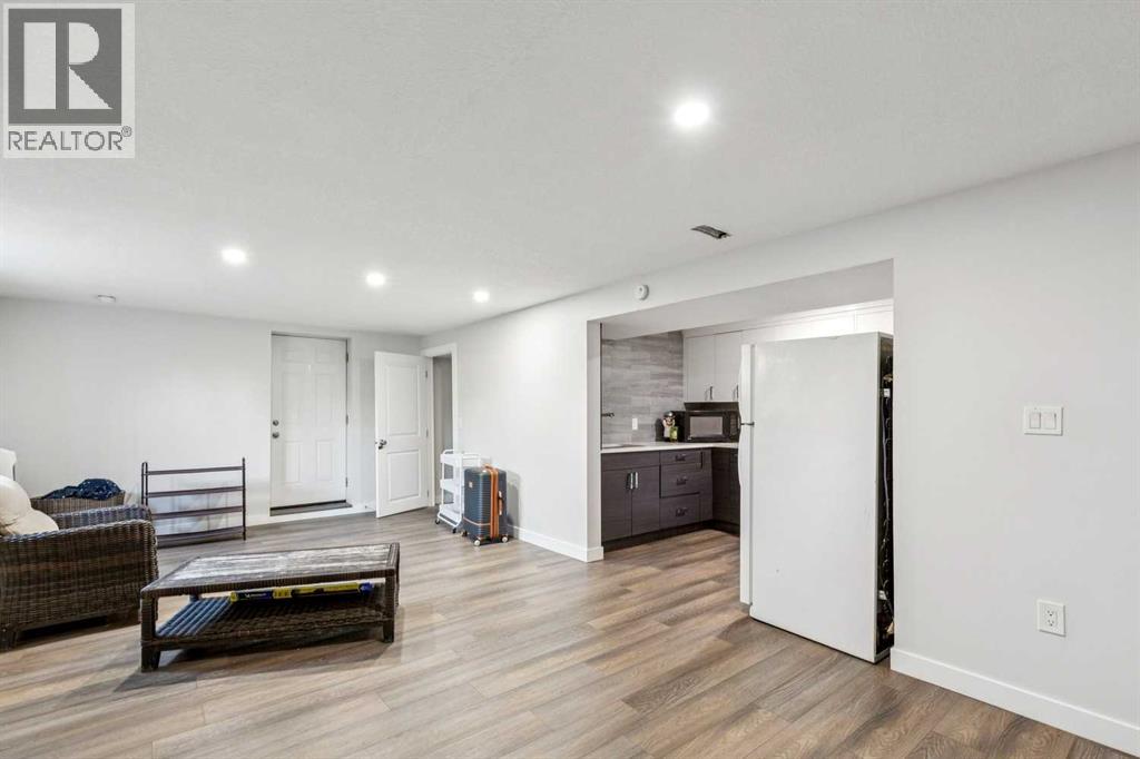 12 Rundleson Way NE, Calgary, Alberta  T1Y 3N6 - Photo 25 - A2342053