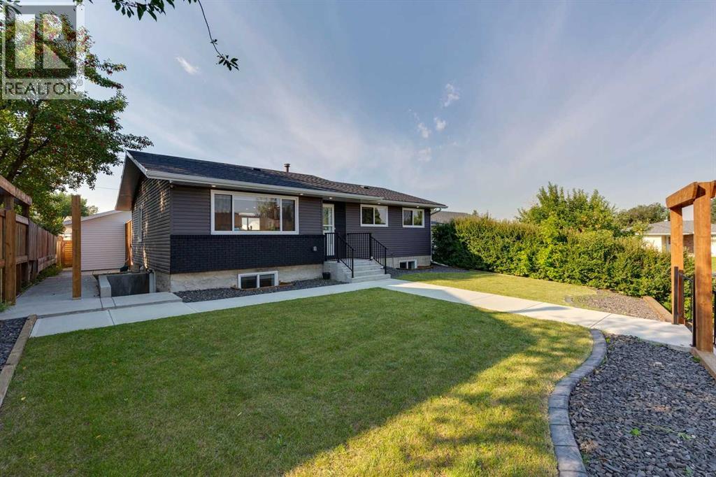 12 Rundleson Way NE, Calgary, Alberta  T1Y 3N6 - Photo 36 - A2342053