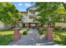 250 5 Street SE Unit# 111, Salmon Arm, BC V1E 1J8
