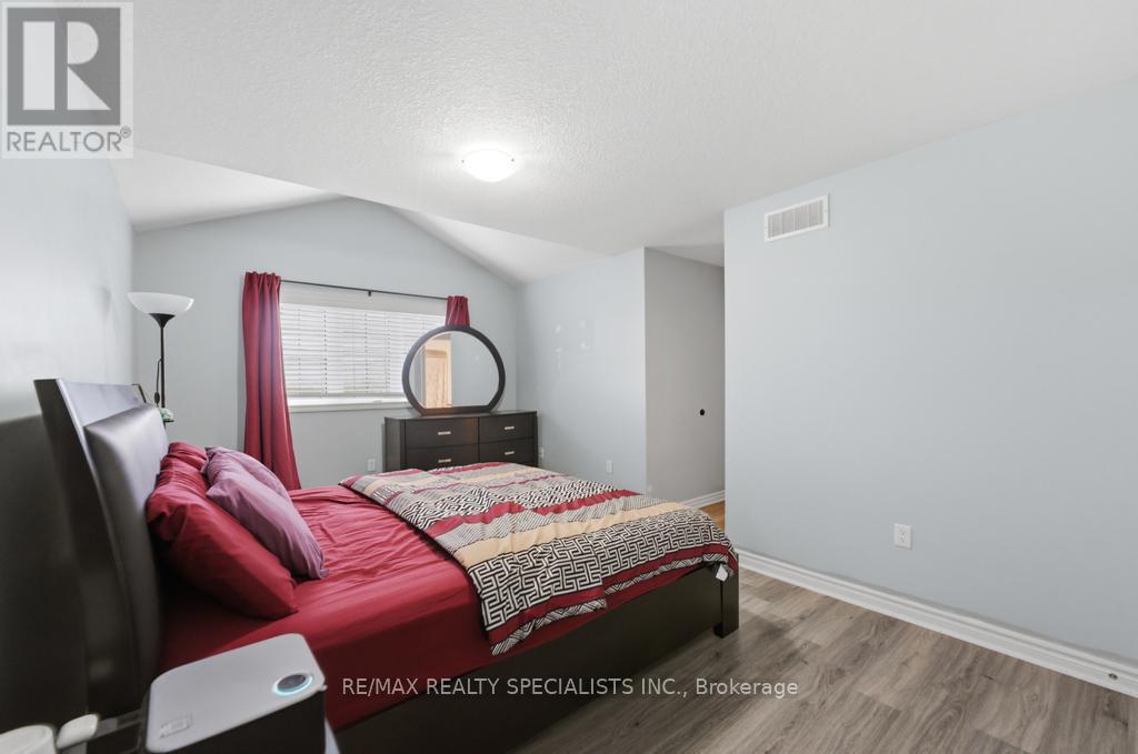 2 - 101 Frederick Drive, Guelph, Ontario  N1L 0K7 - Photo 22 - X13737702