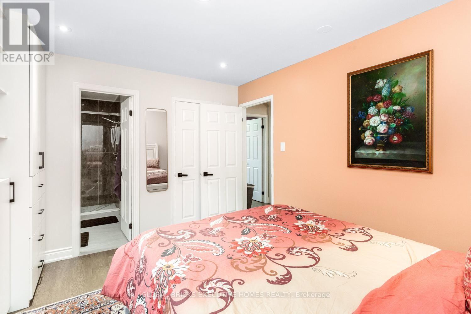 Upper - 5952 Grossbeak Drive, Mississauga, Ontario  L5N 6B3 - Photo 39 - W13736228