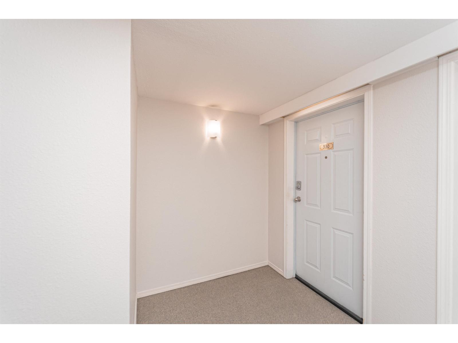 330 2750 Fairlane Street, Abbotsford, British Columbia  V2S 7K9 - Photo 5 - R3160645