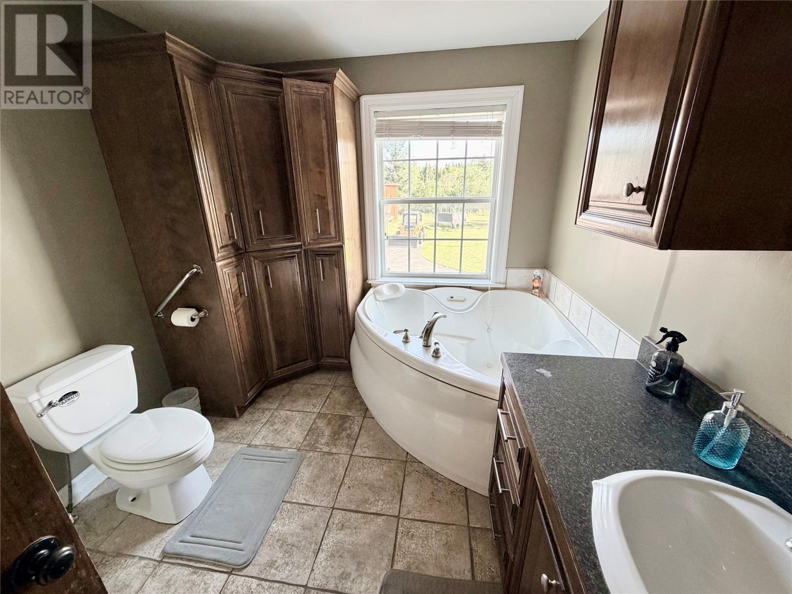 29 Meadow Lane, Deer Lake — photo 19