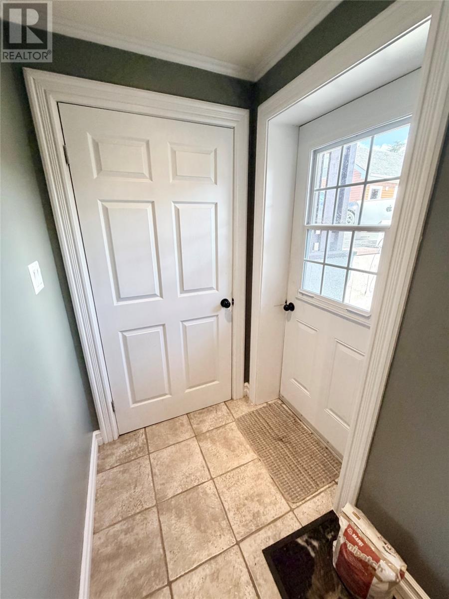 29 Meadow Lane, Deer Lake — photo 29