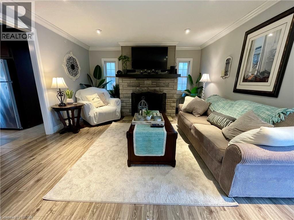 11 Lake Avenue, Puslinch, Ontario  N3C 2V4 - Photo 8 - 40859841