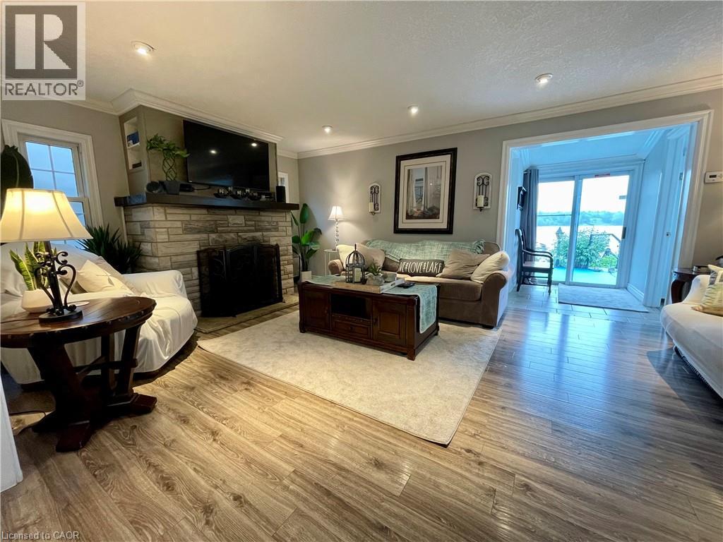11 Lake Avenue, Puslinch, Ontario  N3C 2V4 - Photo 7 - 40859841