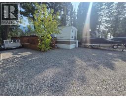 4868 RIVERVIEW Drive Unit# 100, Edgewater, British Columbia