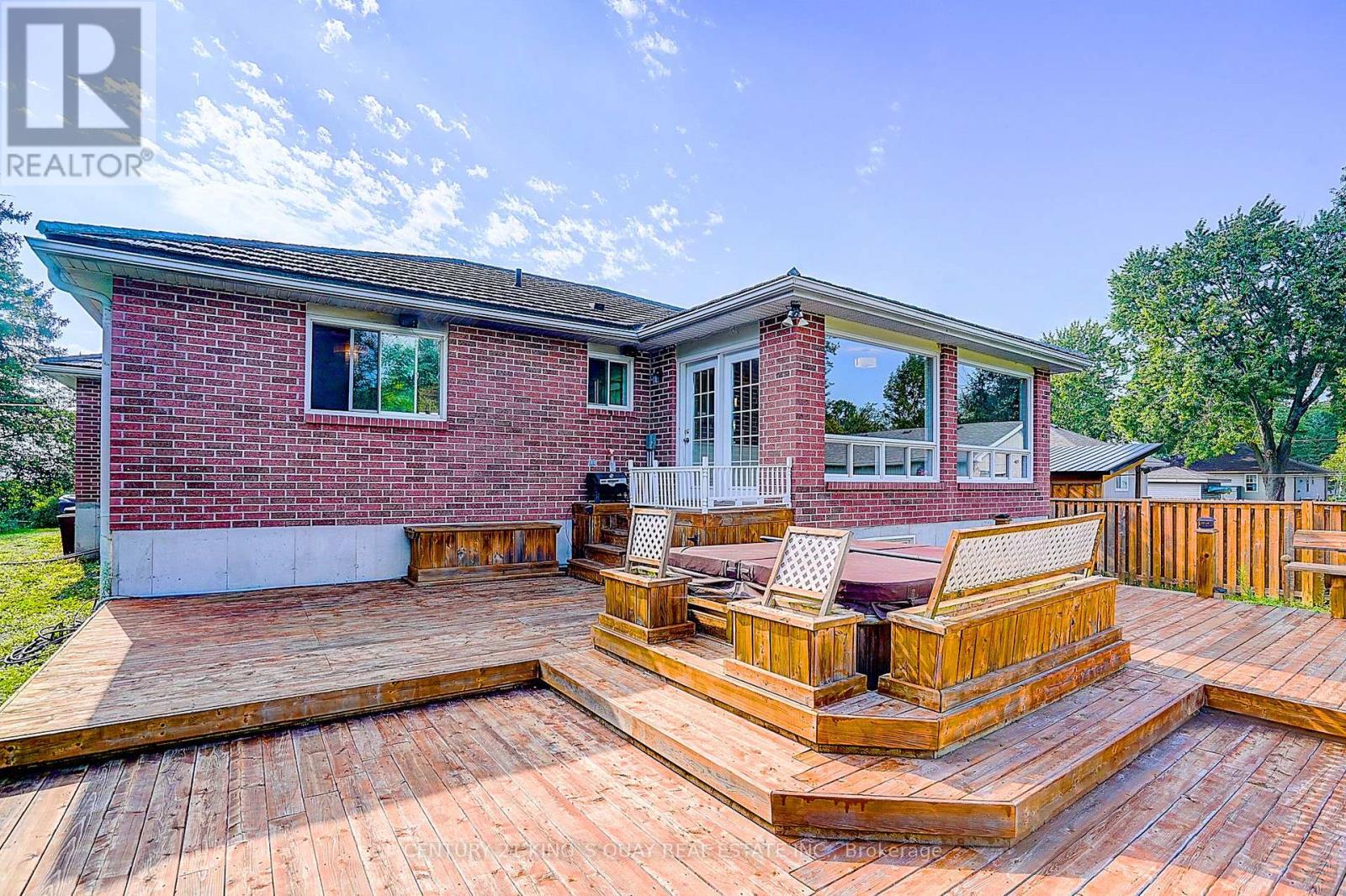27 Windy Shore Drive, Georgina, Ontario  L4P 1N1 - Photo 8 - N13729020