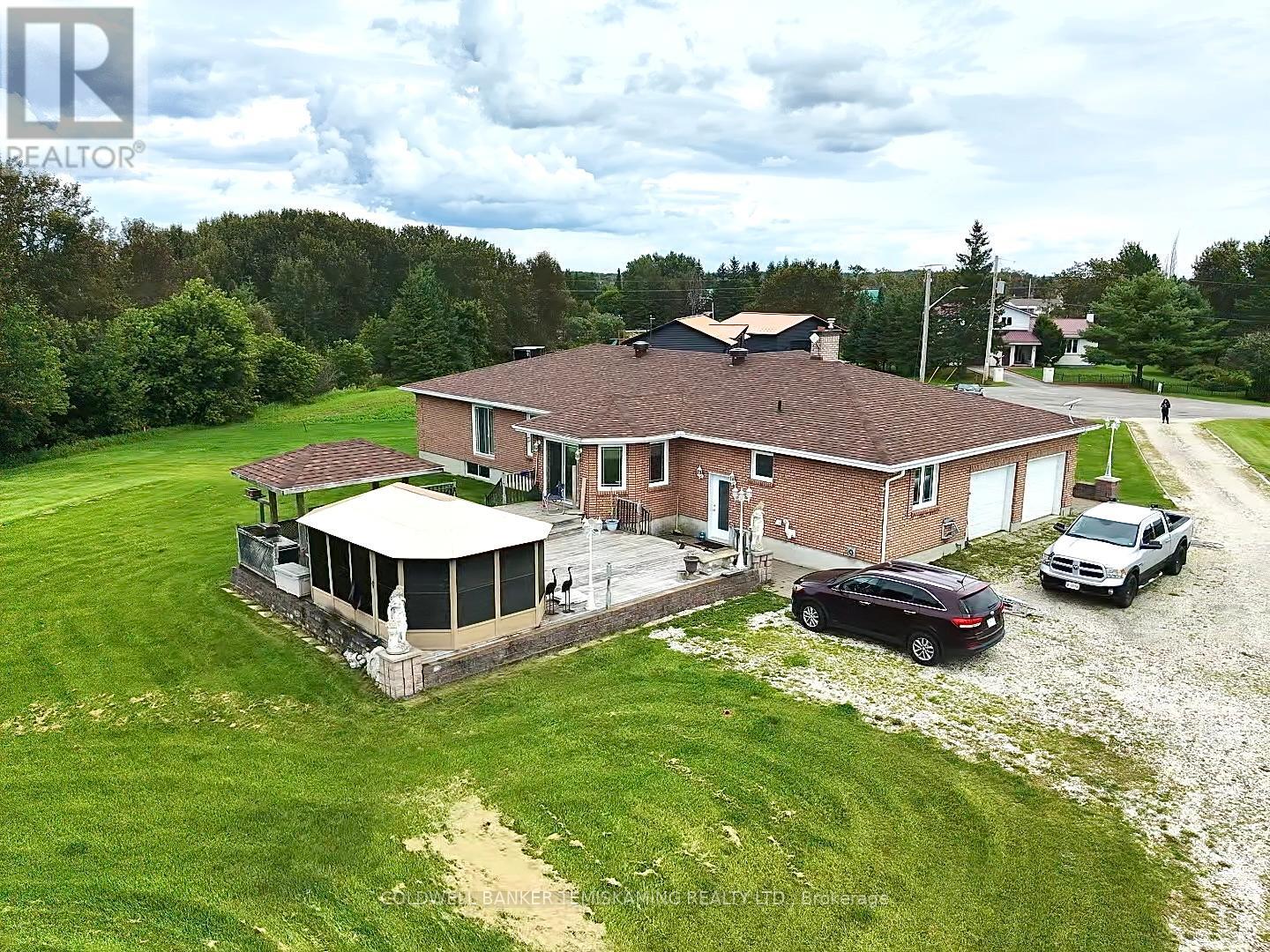 8 Michael Street, Englehart, Ontario  P0J 1H0 - Photo 3 - T13422788