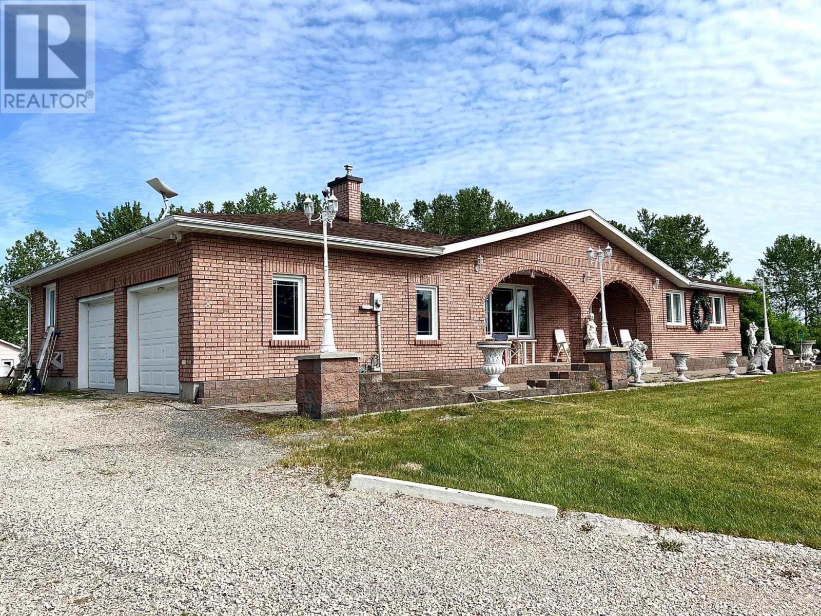 8 Michael Street, Englehart, Ontario  P0J 1H0 - Photo 5 - T13422788
