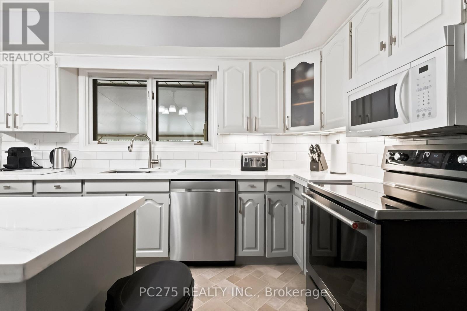 15195 Nine Mile Road, Middlesex Centre, Ontario  N0M 2A0 - Photo 13 - X13737988