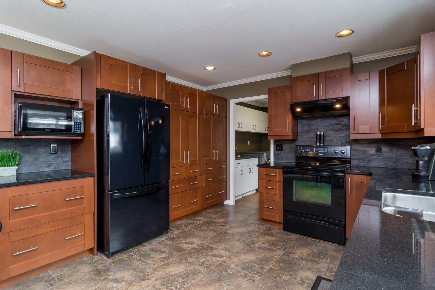 6459 184 Street, Surrey, British Columbia  V3S 1G5 - Photo 9 - R3150845