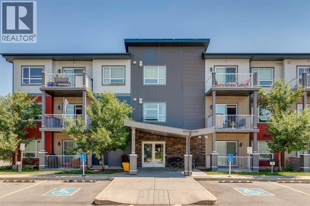 4313, 5305 32 Avenue, Calgary, Alberta  T3E 8A2 - Photo 1 - A2332935