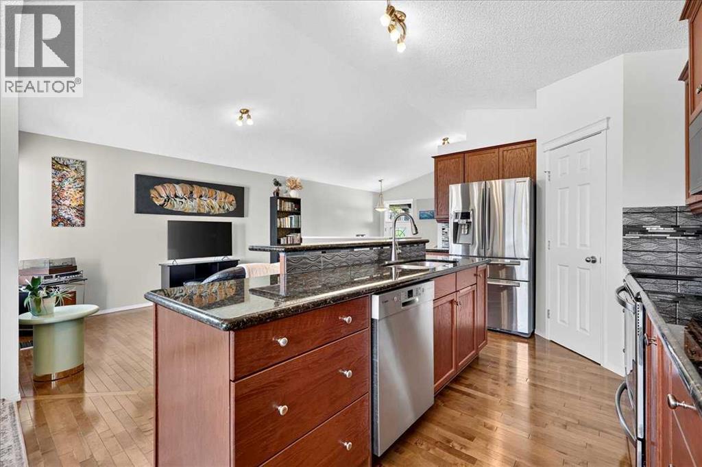 23 Copperfield Rise SE, Calgary, Alberta  T2Z 4R6 - Photo 14 - A2339101