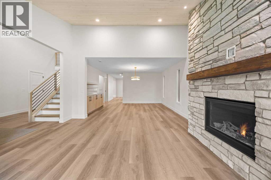 44 Canterbury Drive Sw, Calgary, Alberta  T2W 3S8 - Photo 7 - A2340312