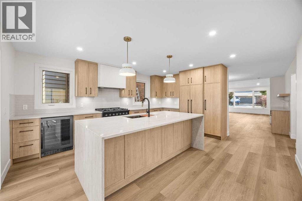 44 Canterbury Drive Sw, Calgary, Alberta  T2W 3S8 - Photo 11 - A2340312