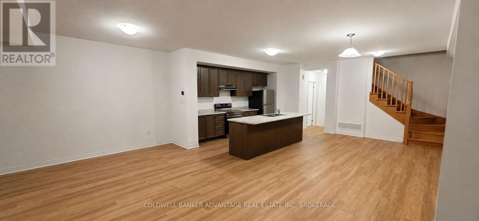11 Gunnel Road, Welland, Ontario  L3B 0P3 - Photo 3 - X13737928