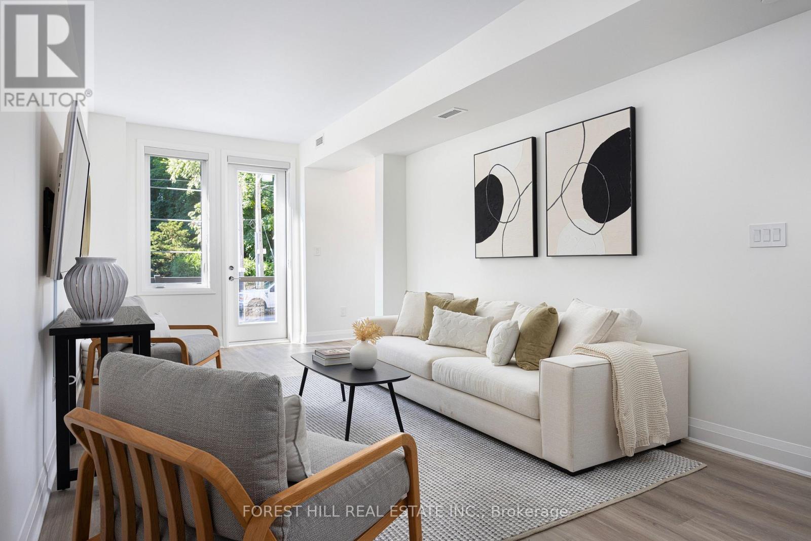 1 - 600 Brookdale Avenue, Toronto, Ontario  M4M 1S4 - Photo 2 - C13737886