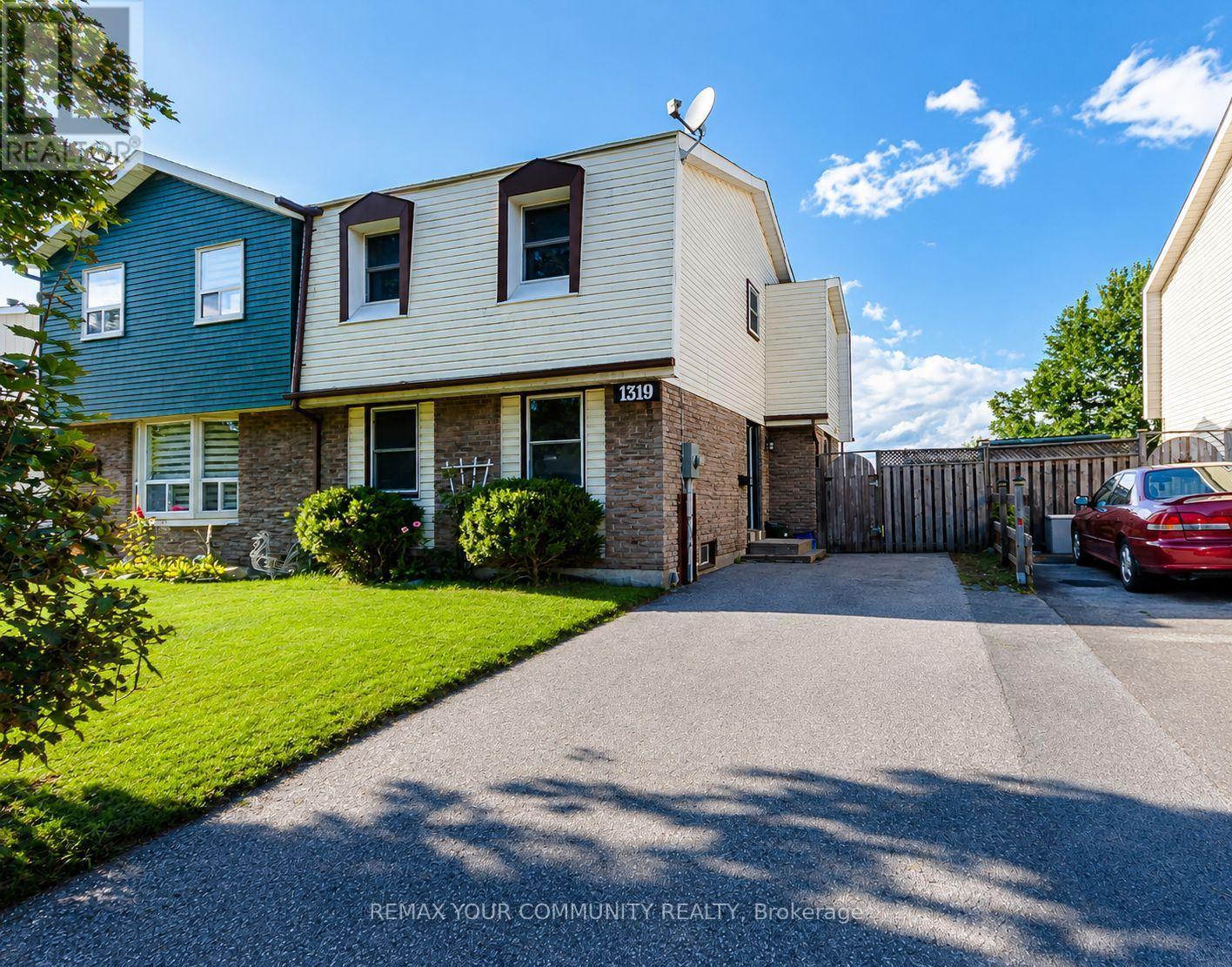 1319 Fenelon Crescent, Oshawa, Ontario  L1J 6G2 - Photo 1 - E13737810