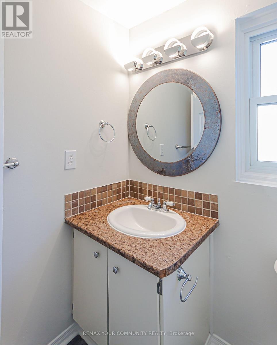 1319 Fenelon Crescent, Oshawa, Ontario  L1J 6G2 - Photo 21 - E13737810