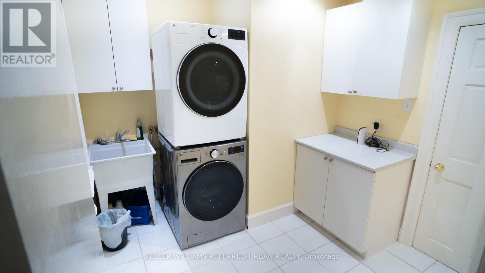 1211 Pharmacy Avenue, Toronto, Ontario  M1R 2H8 - Photo 22 - E13737848