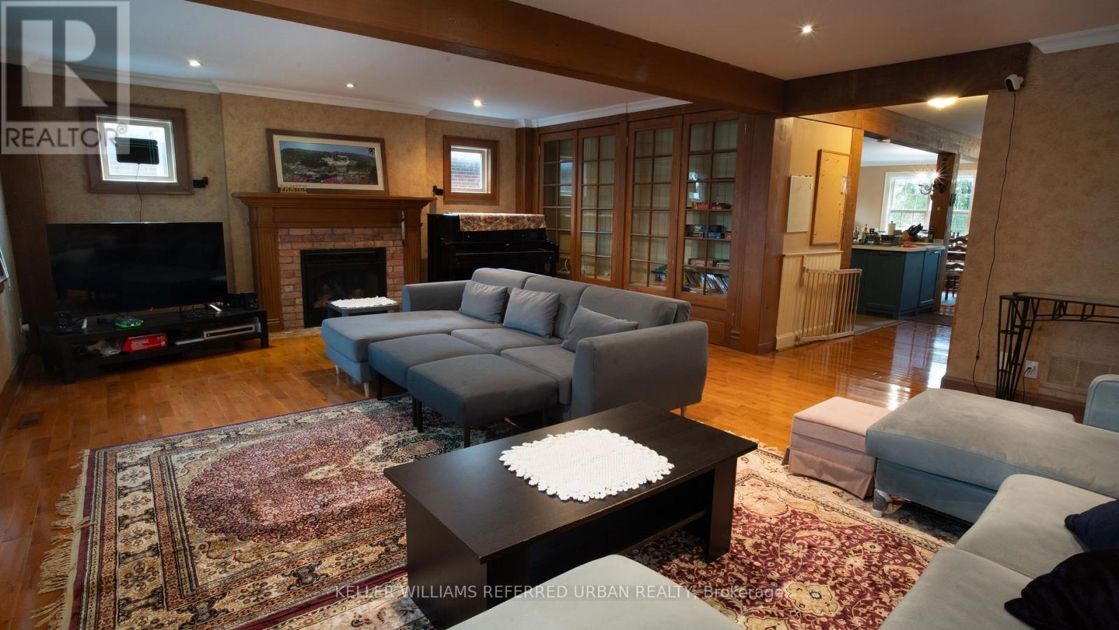 1211 Pharmacy Avenue, Toronto, Ontario  M1R 2H8 - Photo 9 - E13737848