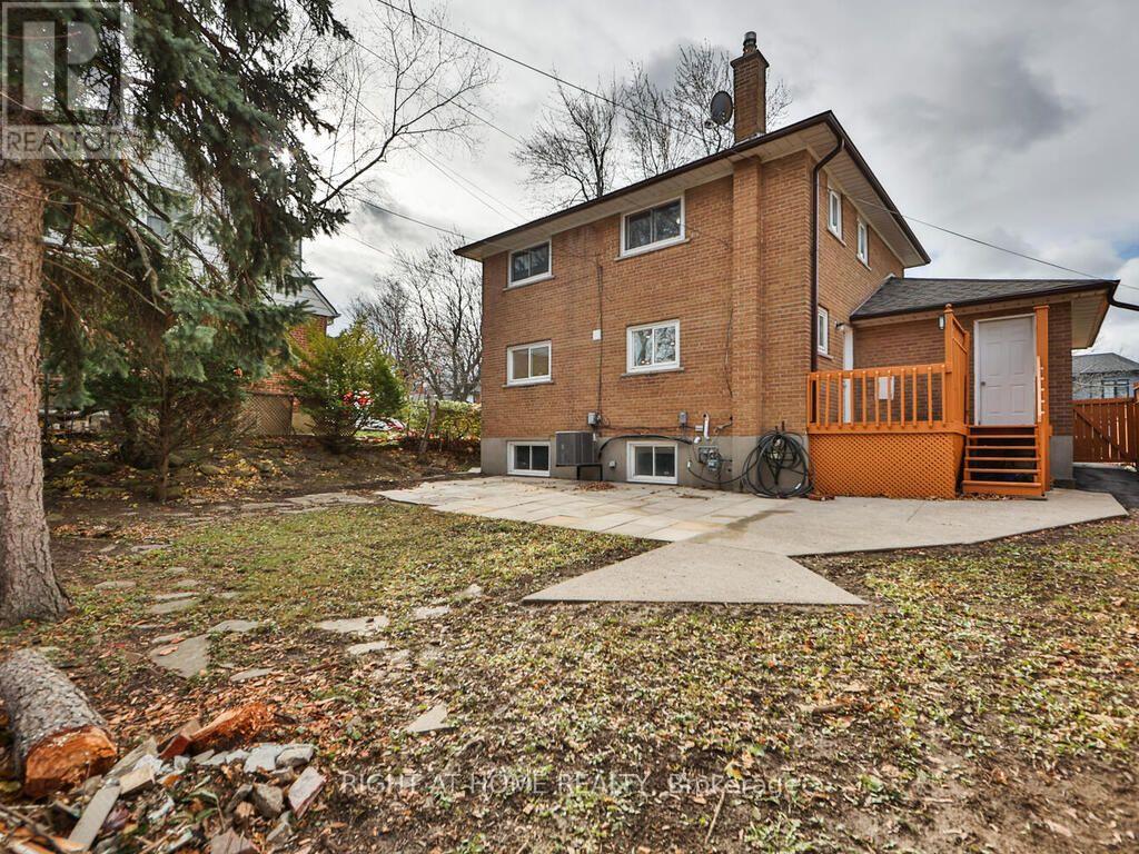 9 Allister Avenue, Toronto, Ontario  M1M 3K7 - Photo 50 - E13737924