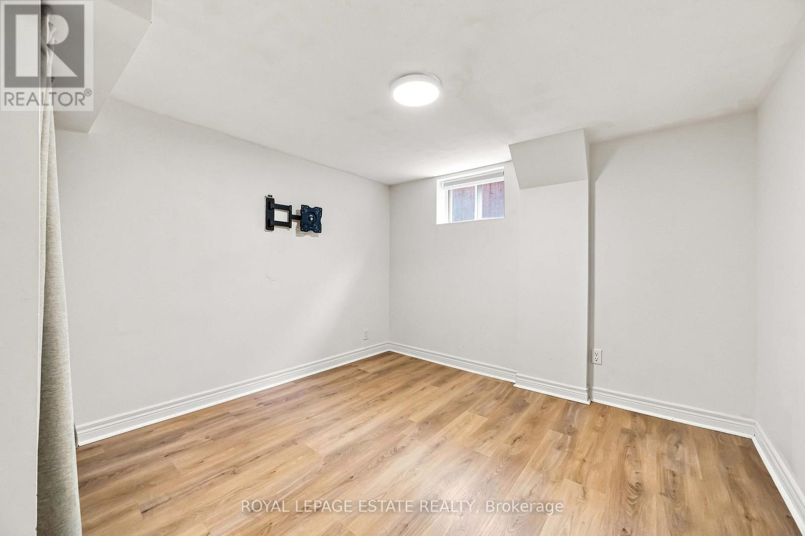 Lower - 17 Arden Crescent, Toronto, Ontario  M1L 3R6 - Photo 7 - E13738016