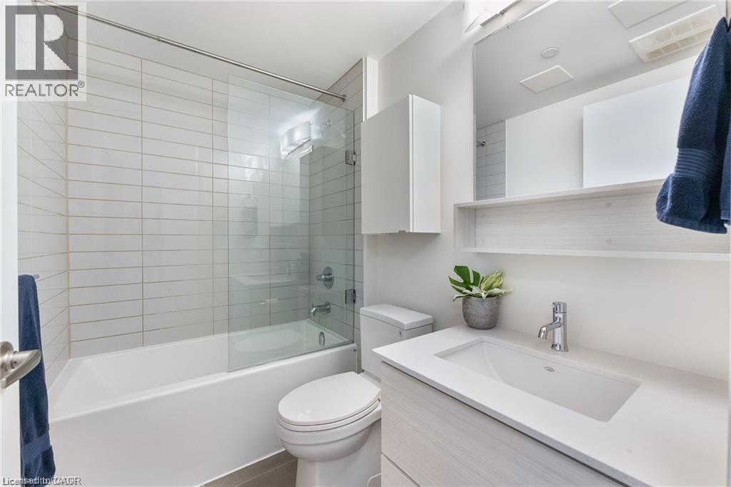 340 Plains Road E Unit# 202, Burlington, Ontario  L7T 0C2 - Photo 6 - 40860031