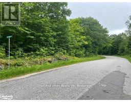 23 AHMIC LAKE ROAD, Magnetawan, Ontario