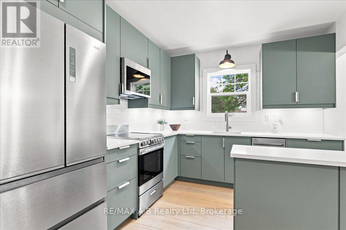 143 Britannia Street, Stratford, Ontario  N5A 5Z3 - Photo 14 - X13737858