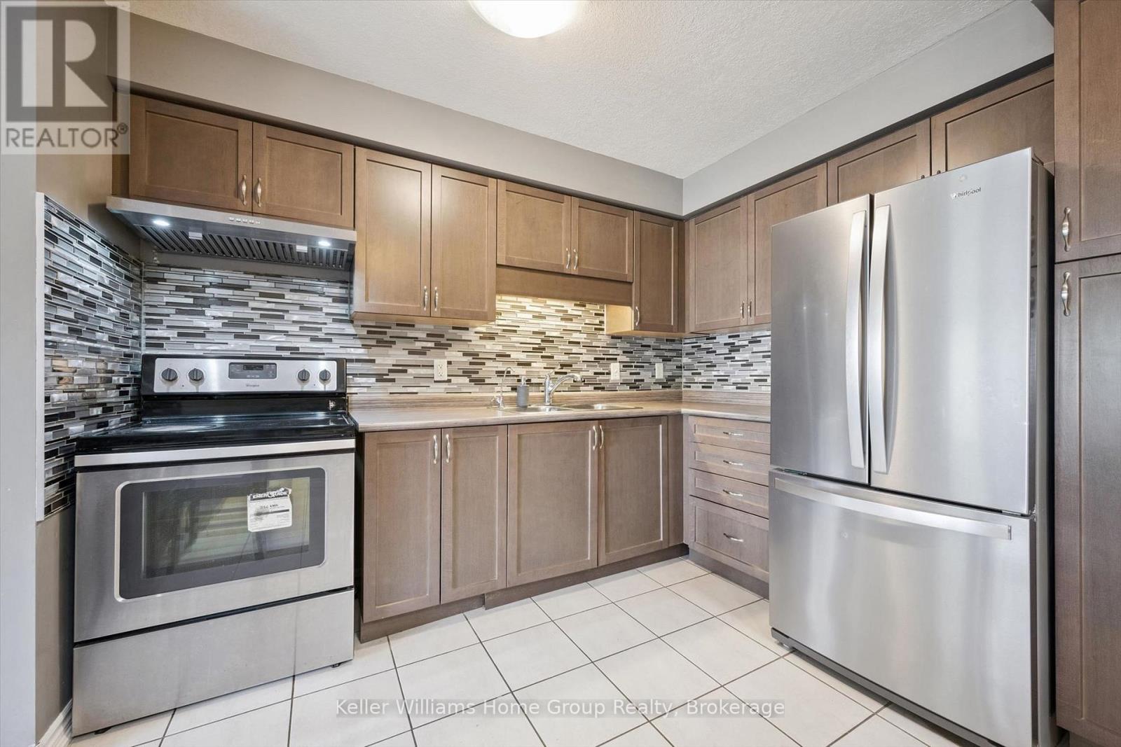 75 Westminster Street, Centre Wellington (Fergus), Ontario  N1M 0C4 - Photo 8 - X13737964