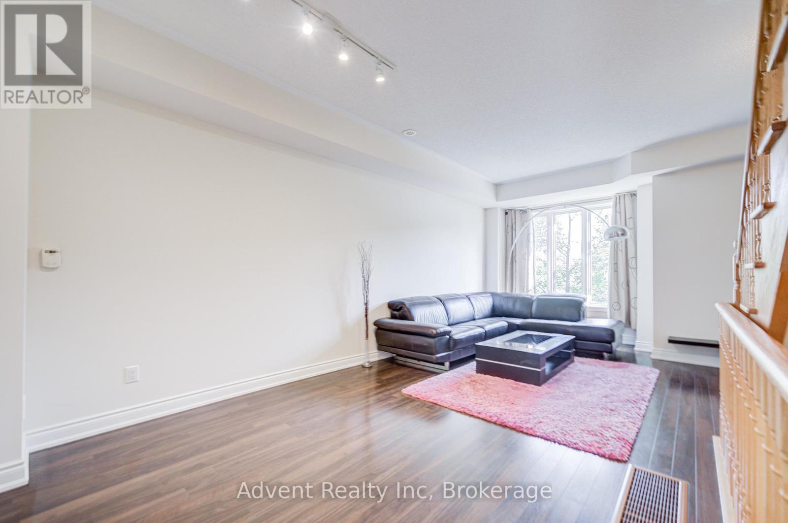 249 South Park Road, Markham, Ontario  L3T 0B6 - Photo 13 - N13737908