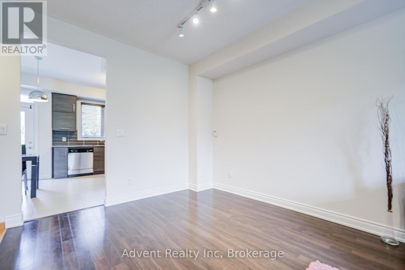 249 South Park Road, Markham, Ontario  L3T 0B6 - Photo 15 - N13737908