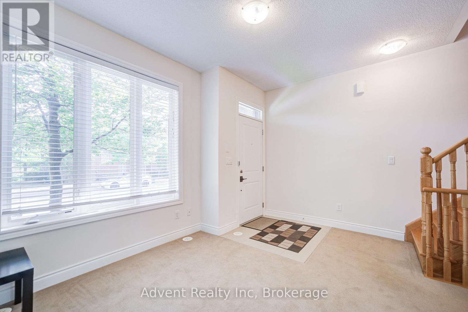 249 South Park Road, Markham, Ontario  L3T 0B6 - Photo 2 - N13737908