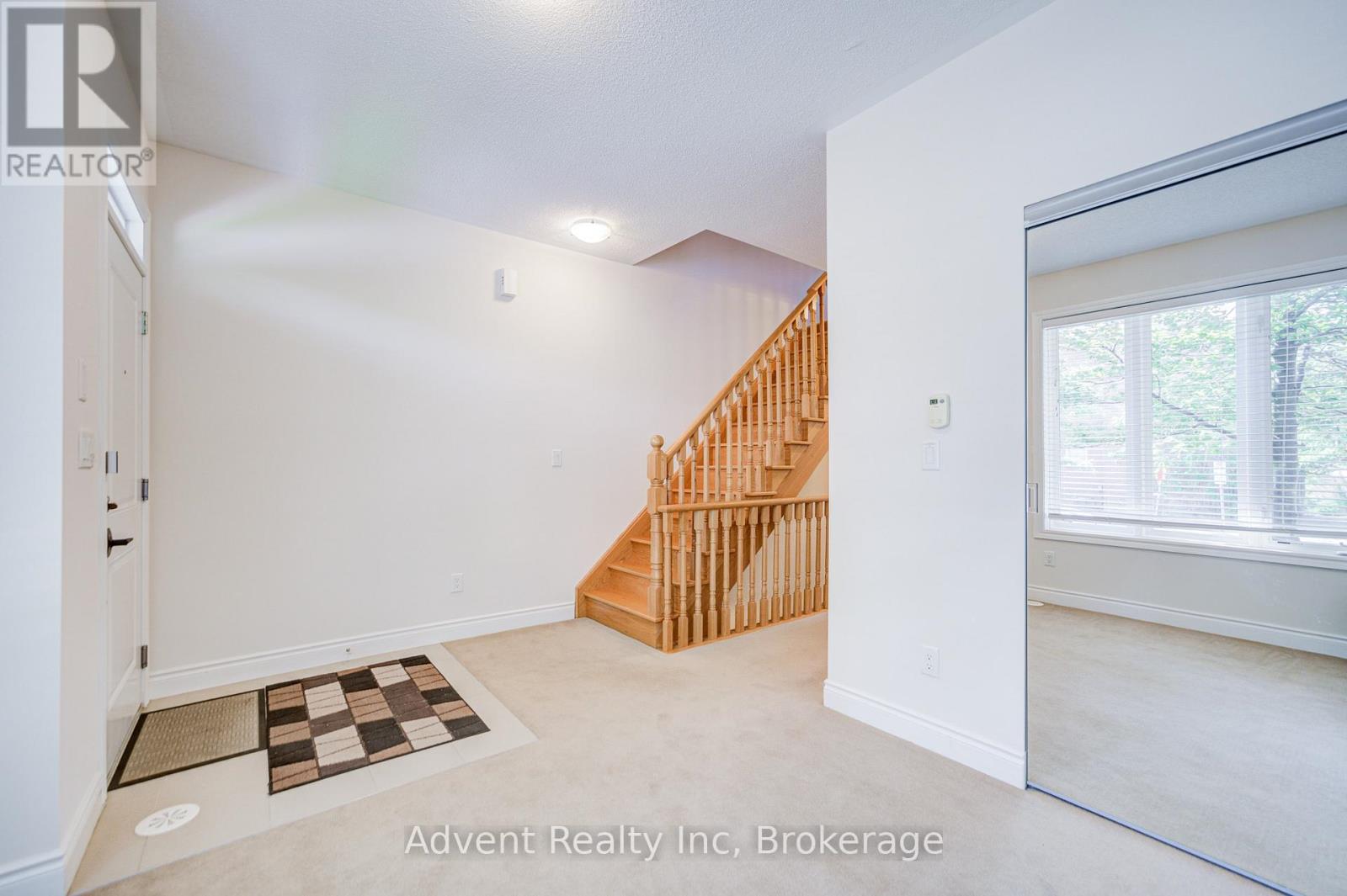 249 South Park Road, Markham, Ontario  L3T 0B6 - Photo 3 - N13737908