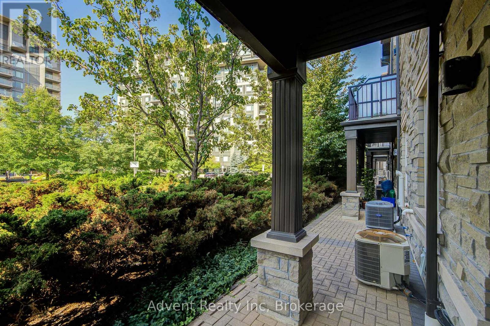 249 South Park Road, Markham, Ontario  L3T 0B6 - Photo 39 - N13737908