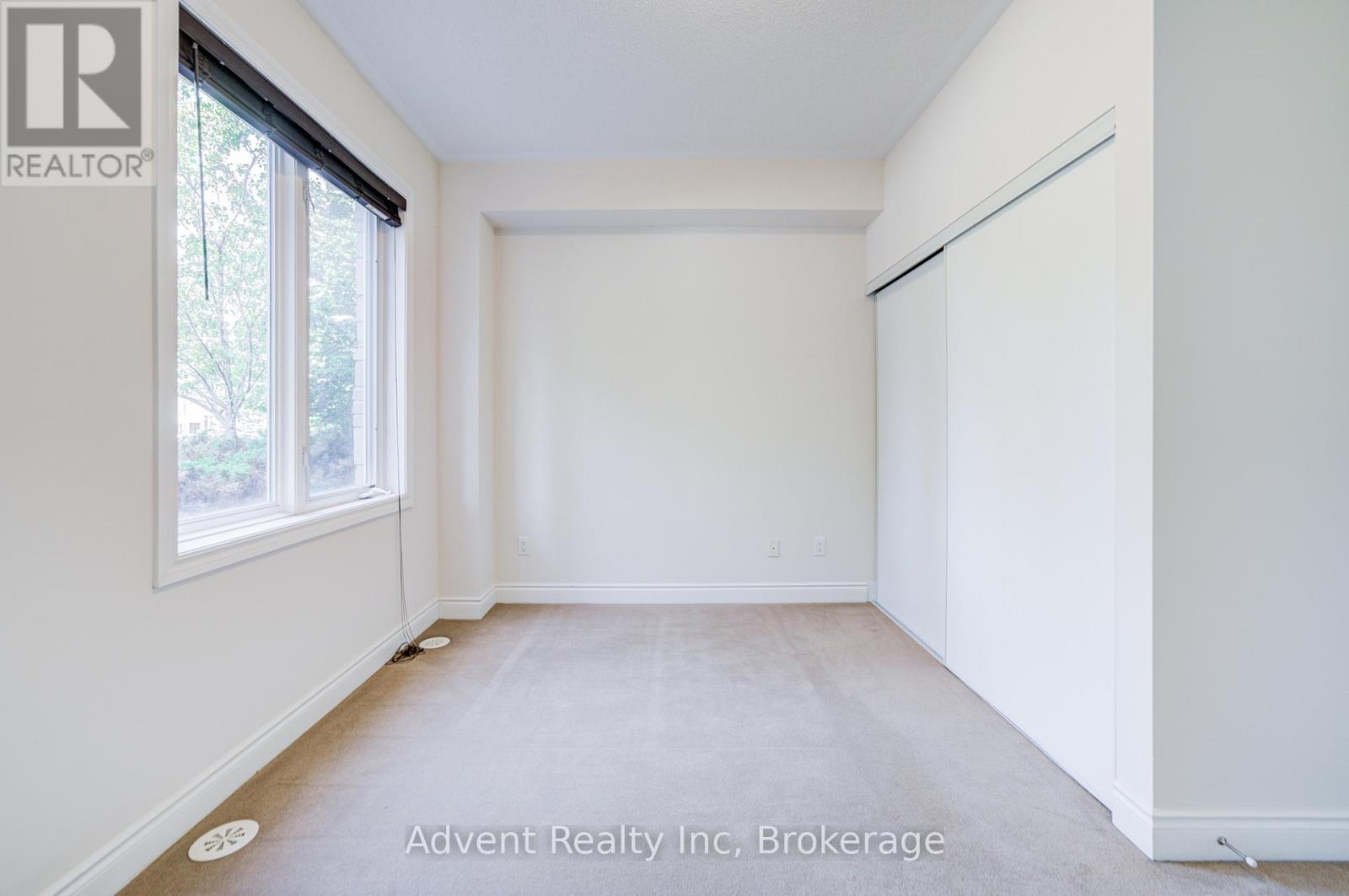 249 South Park Road, Markham, Ontario  L3T 0B6 - Photo 7 - N13737908