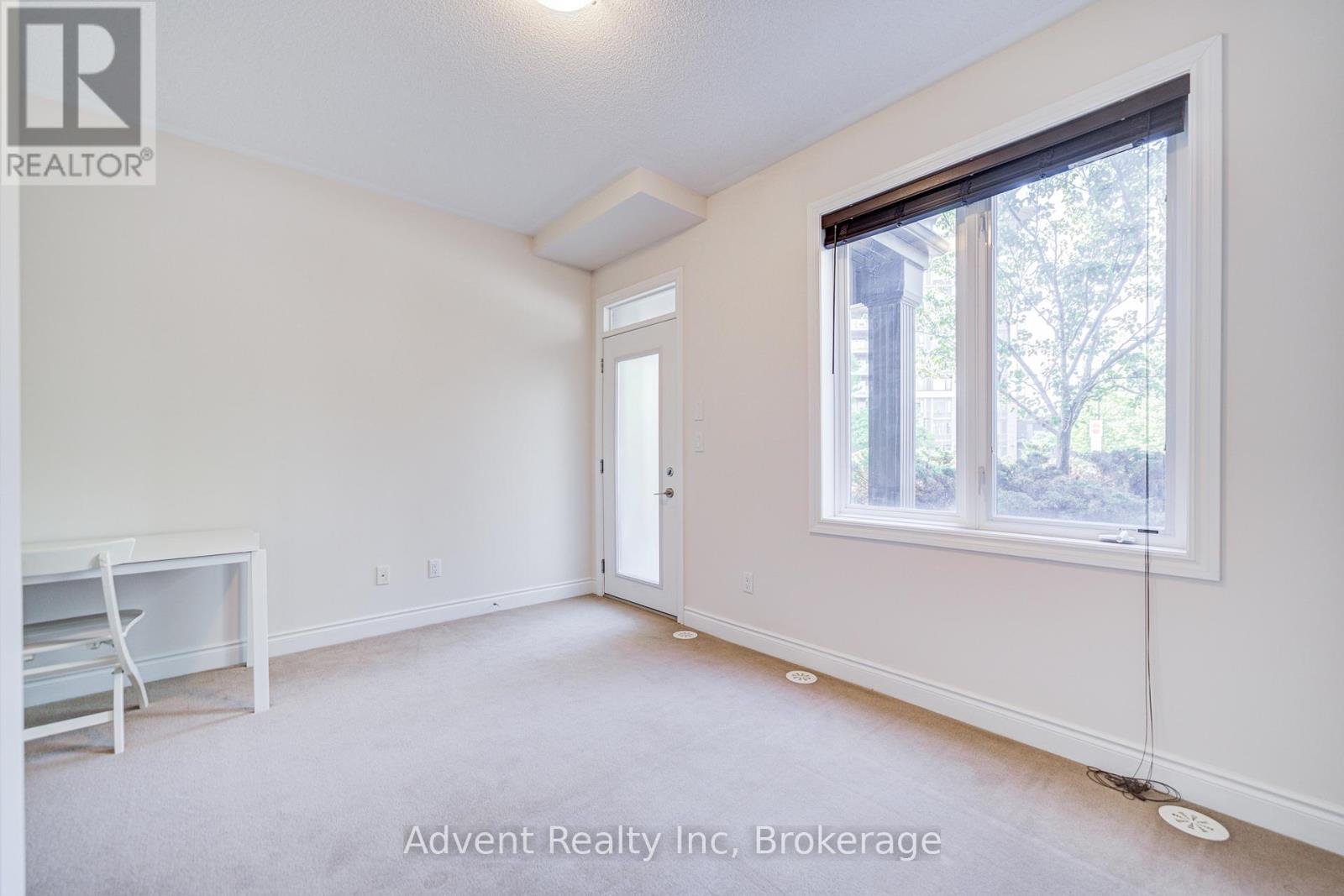 249 South Park Road, Markham, Ontario  L3T 0B6 - Photo 8 - N13737908