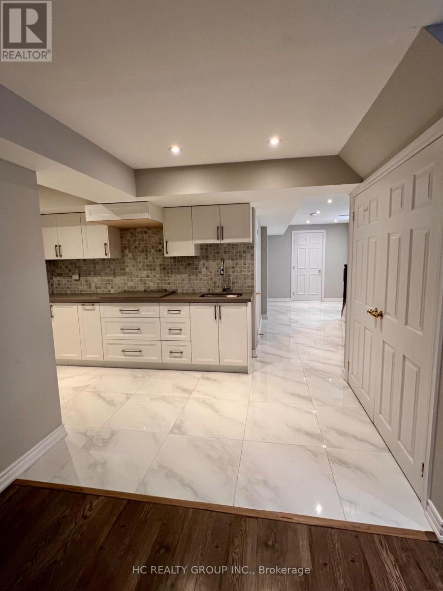 157 Peshawar Avenue, Markham, Ontario  L3R 2L6 - Photo 12 - N13737916