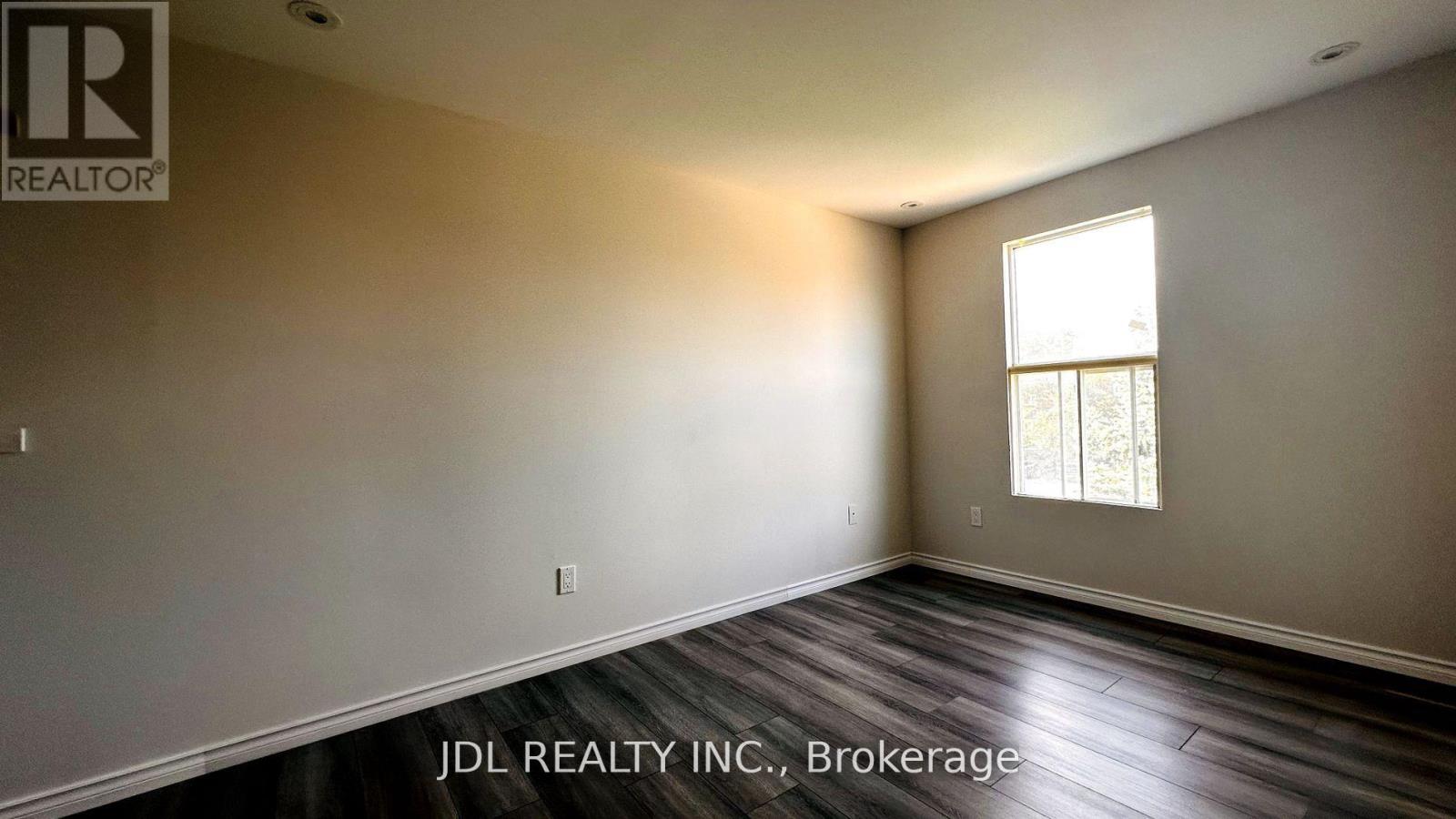 127 Huntington Park Drive, Markham, Ontario  L3T 7C8 - Photo 14 - N13737932