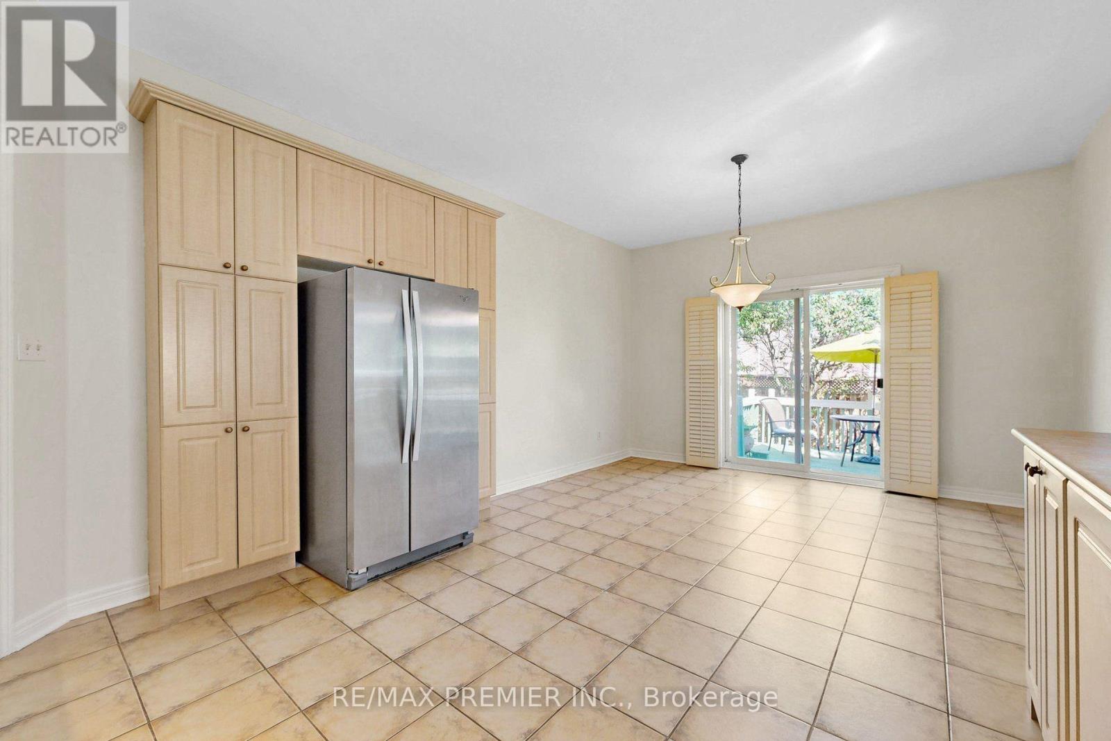 146 South Belair Drive, Vaughan, Ontario  L4H 2N5 - Photo 12 - N13737956