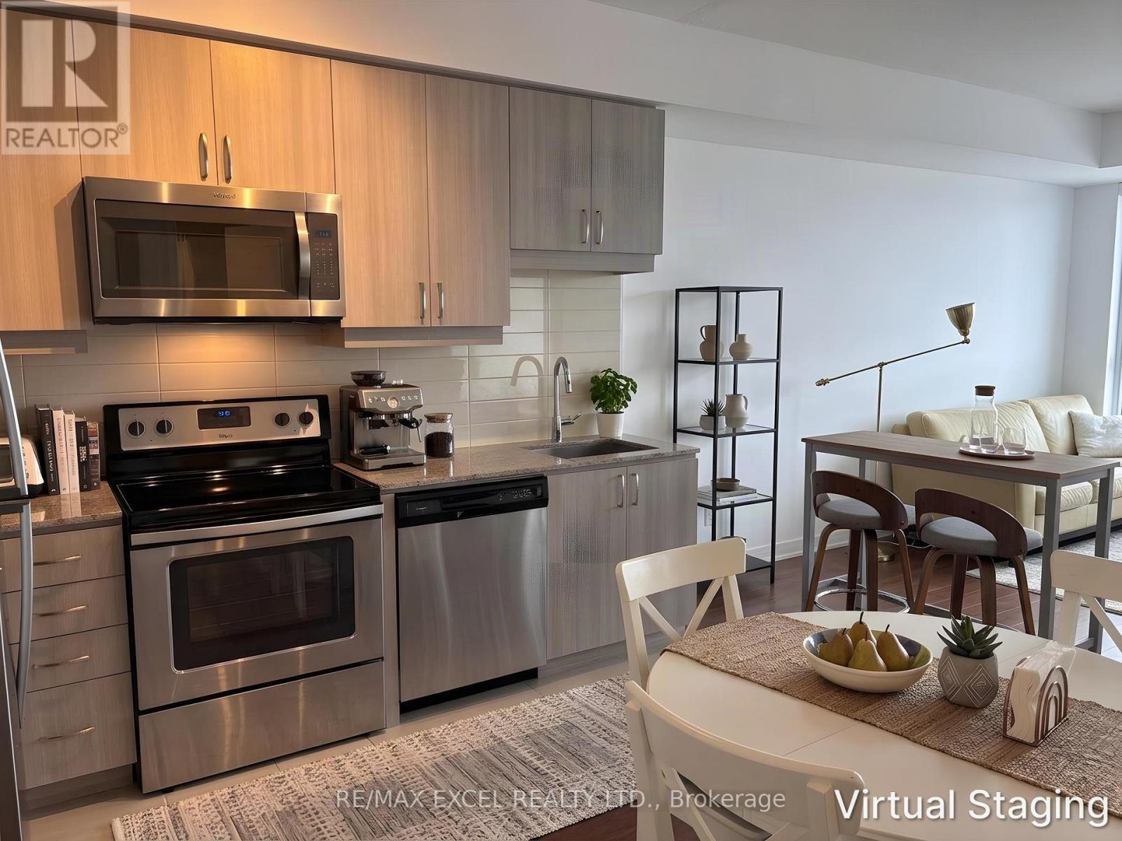 2304 - 9201 Yonge Street, Richmond Hill, Ontario  L4C 1H9 - Photo 4 - N13737960