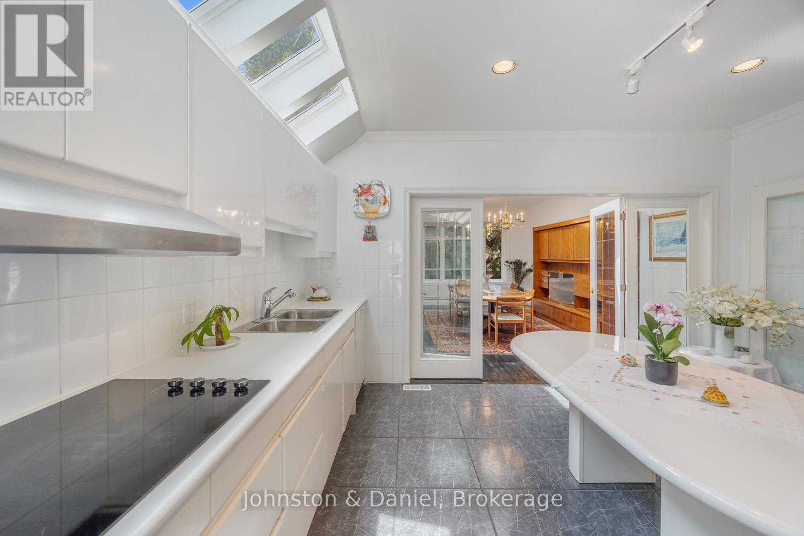 31 George Henry Boulevard, Toronto, Ontario  M2J 1E3 - Photo 10 - C13050048